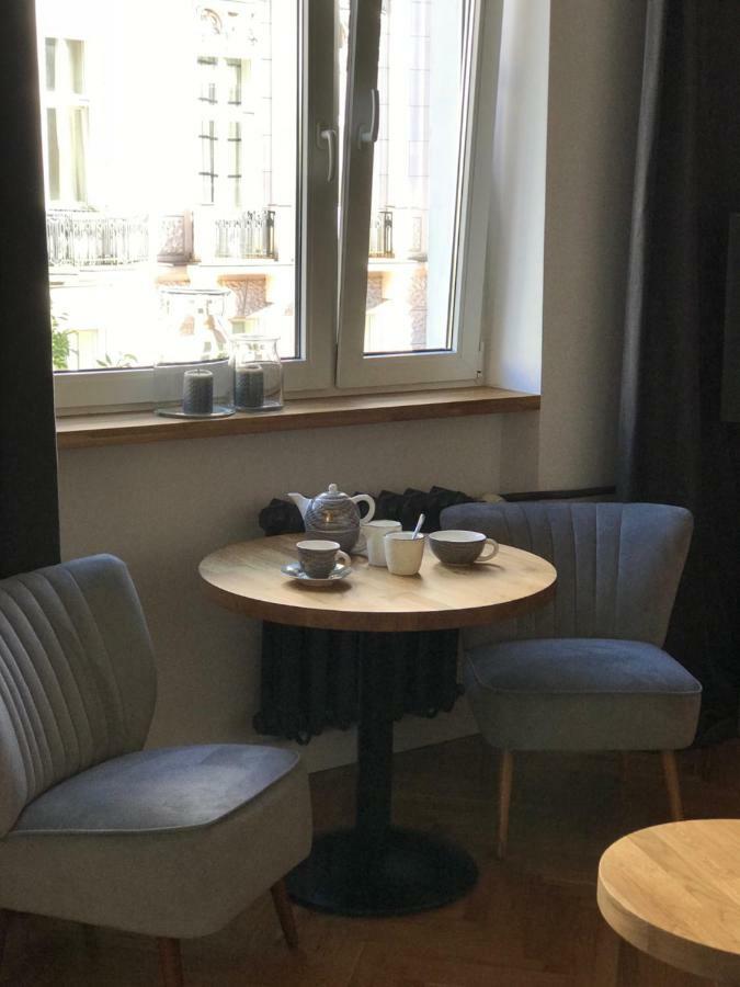 Warszawa Hoza 아파트 외부 사진