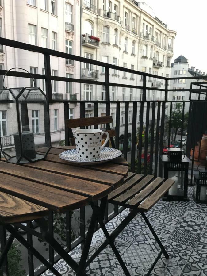 Warszawa Hoza 아파트 외부 사진
